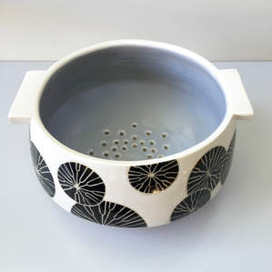 Holiday Event - Craft Show - Pottery - Julems Ceramics - Berry Rinser -Black Flower- Design